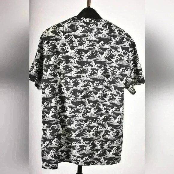 SANDRO Navy  Blue White Hokusai Wave Pattern Cotton Crewneck Tee Small Portugal - Picture 3 of 6